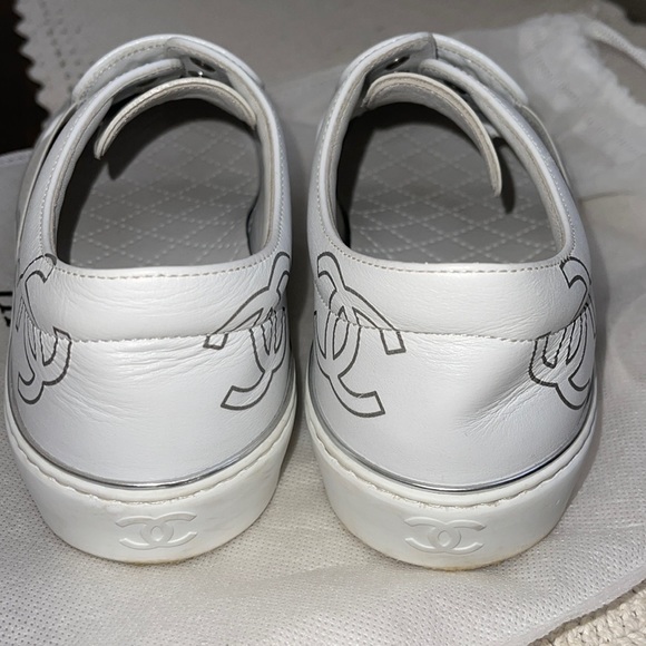 CHANEL white Trainers - Picture 5 of 5